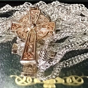 Genuine Celtic Cross Etched in Gold 🪙 Presented in Beautiful Gift Gaelic 🎁 NWT